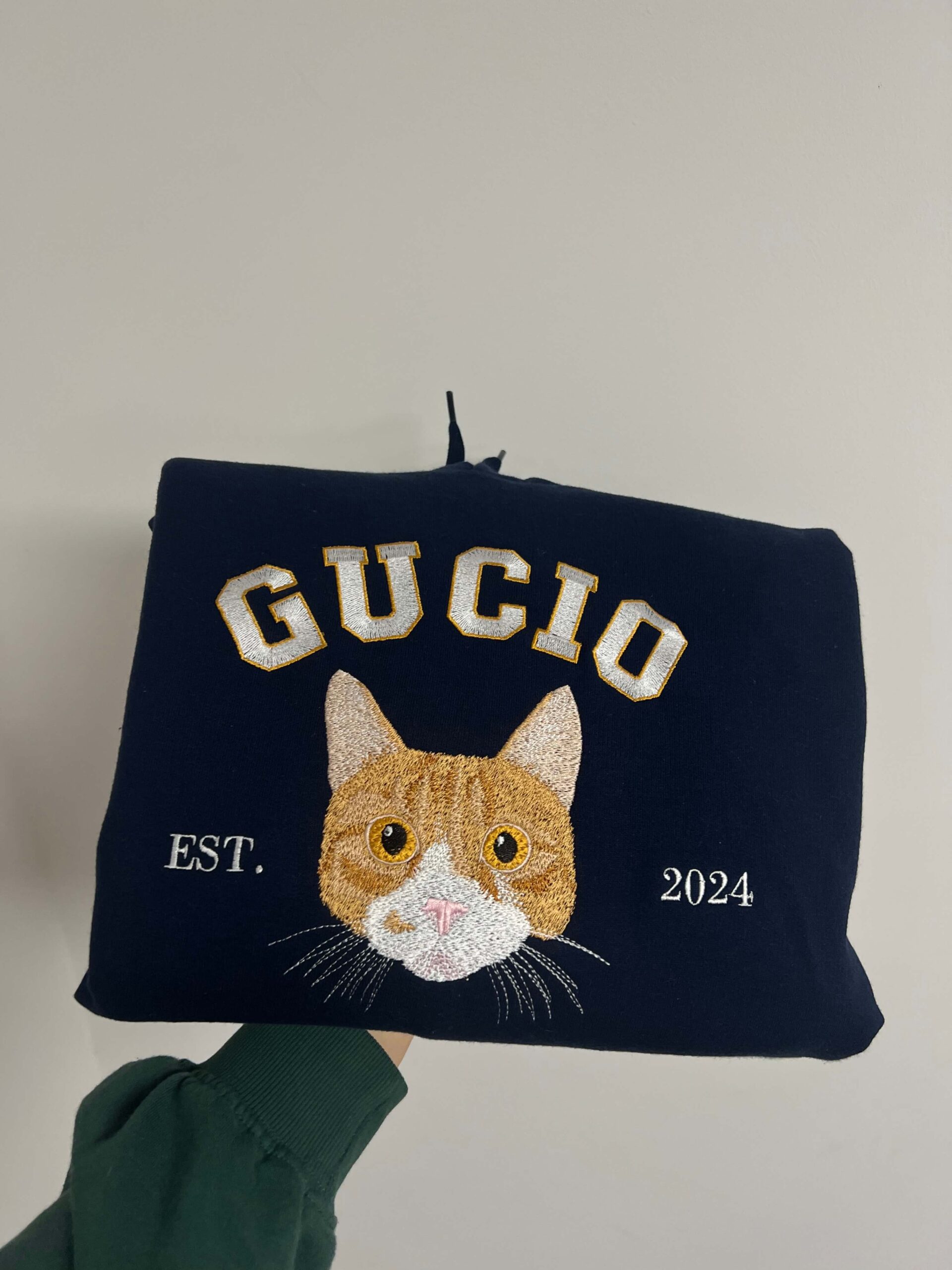 Bluza kapturem z haftem Twojego zwierzaka + imię i data