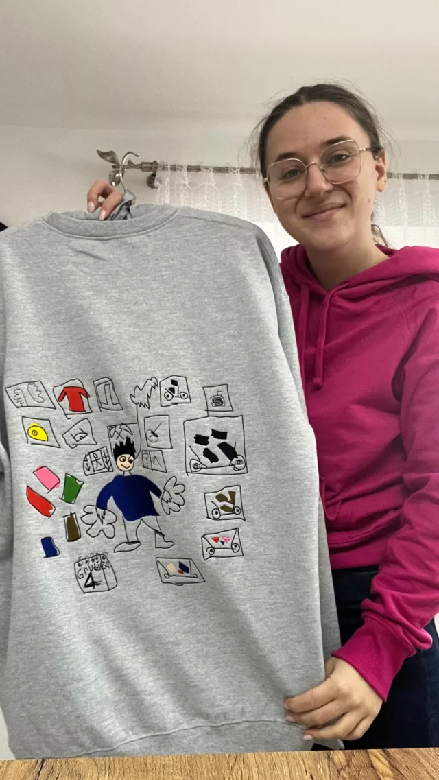 Wyślij nam dziecięcy rysunek i zobacz, co z nim zrobimy!HAFT NA PODSTAWIE RYSUNKU DZIECKA✨
🎁świetny pomysł na prezent
🪡Haft personalizowany
✨Dodaj imię, datę, inicjał, symbolW ofercie mamy:
🐱🐶 HAFT ZWIERZAKA ZE ZDJĘCIA
👫HAFT POSTACI ZE ZDJĘCIA
👩‍❤️‍👨HAFTY DLA PAR
✍️HAFT Z RYSUNKU DZIECKA
🏎️HAFT SAMOCHODU
🪡HAFTY INDYWIDUALNE
🧵HAFTY LOGOZAMÓWIENIA PRZYJMUJEMY NA NASZEJ STRONIE INTERNETOWEJ: www.tulipanka-store.pl
📩 lub napisz do nas wiadomość!